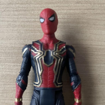 Marvel Avengers - Spiderman (Iron Spider) 6" Articulated Action Figure