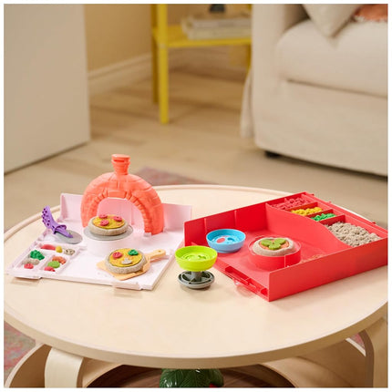 Kinetic Sand, SquishPizza Rising Pizza Playset with 452g Play Sand and 5 Tools, Kids’ Toys for Girls and Boys Aged 5 and up