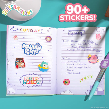 SQUISHMALLOWS Original Set de Diario Blando, Incluye Diario de 5 x 7, 60 Hojas, Pegatinas Kawaii, Bolígrafo, Divertido Kit de Diario y Cuaderno de Dibujo para Niños, Útiles Escolares, Diario para Niñas