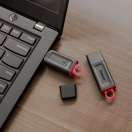 Kingston DataTraveler Exodia DTX/256 GB Flash Drive USB 3.2 Gen 1 - with Protective Cap and Keyring in Multiple Colours