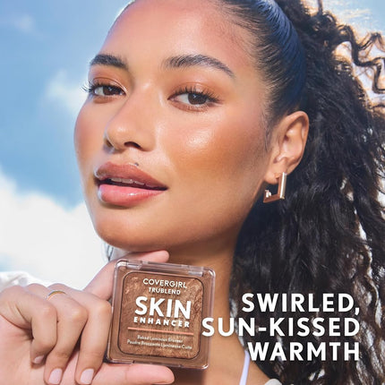COVERGIRL TruBlend Skin Enhancer Baked Luminous Bronzer, with Hyaluronic Acid & White Rose Extract, Blends Seamlessly - 320 Caramel (Medium Bronze with Copper Swirls)