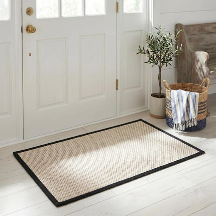 Safavieh Natural Fiber Rug for Living Room, Dining Room, Bedroom - Natural Fiber Collection, Short Pile, in Natural and Black, 61 X 91 cm