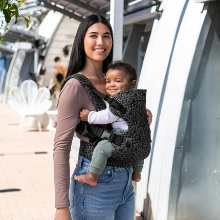 Infantino Flip Advanced 4-in-1 Baby Carrier - Ergonomic, Convertible, Face-in and Face-Out Front and Back Baby Carrier Newborn to Toddler 3.6-14.5 kg, Grey Leopard