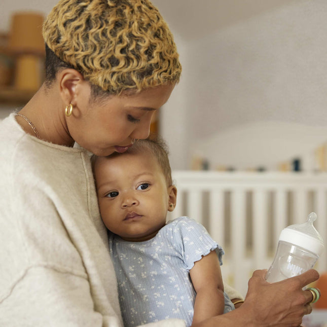 NUK Simply Natural Baby Bottle Newborn Gift Set, Timeless Collection, Amazon Exclusive