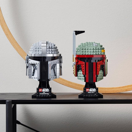 LEGO Star Wars The Mandalorian Helmet 75328 Creative Building Kit for Adults; Collectible Build-and-Display Model; Fun, Birthday Present or Surprise Treat for Fans (584 Pieces)