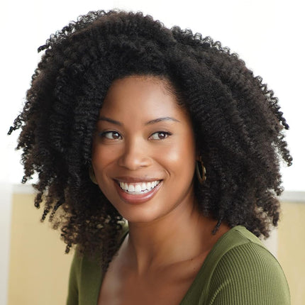 African Pride Moisture Miracle Aloe & Coconut Water, Detangle & Condition Pre- Shampoo 12 oz