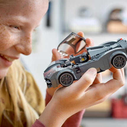 LEGO Speed Champions Pagani Utopia Race Car Toy Model Building Kit, Italian Hypercar, Collectible Racing Vehicle, 2023 Set 76915