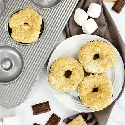 USA Pan Bakeware Aluminized Steel Donut Pan, 6-Well