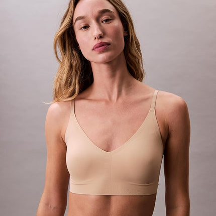 Calvin Klein Women's Constant Push Up Plunge Bra, Opaque, Bare, 36B