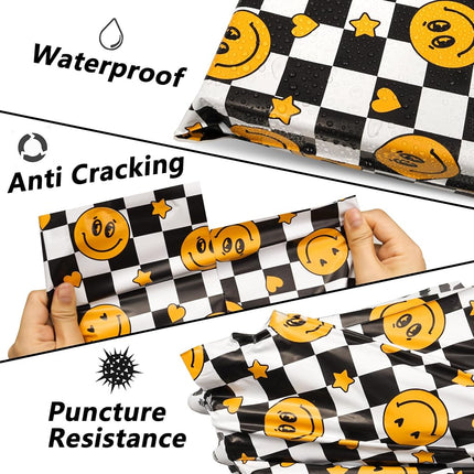 Poly Mailers 14.5x19 Inch, 50 Pack, Smiley Checkered Shipping Bags