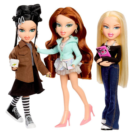 Bratz x Mean Girls Spring Fling Doll Janis – Collectable Fashion Doll with 2 Outfits, Purple Tuxedo, and Movie-Inspired Accessories