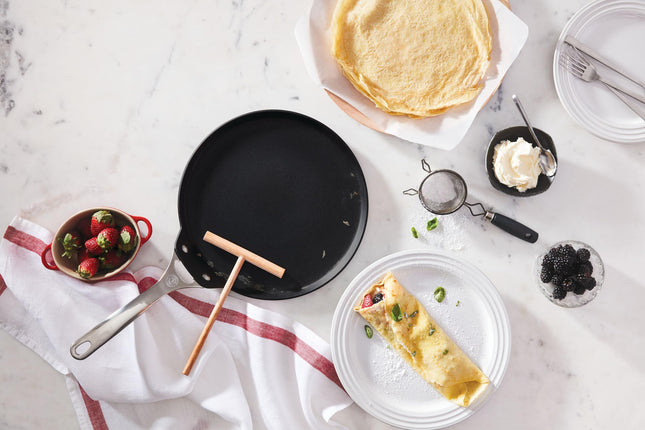 Le Creuset Toughened Antiadherente PRO Crepera con Rastrillo, 28 cm