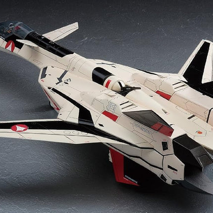 Hasegawa 1/48 YF19 Macross Plus Model Kit