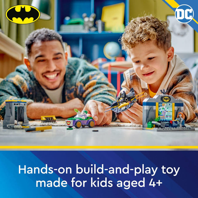 LEGO DC Batman: La Batcueva con Batman, Batgirl y el Joker, divertido juguete de superhéroes, regalo para niños de 4 años en adelante con figuras de acción de Batman, 76272