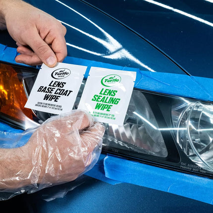 Turtle Wax 53435 Speed Headlight Lens Restorer Kit with Ceramic Acrylic Protection Wipes 2 fl. oz