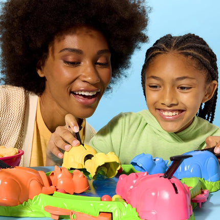 Juego Hasbro Gaming Hipopótamos Hambrientos para preescolares | Relanzamiento instantáneo de canicas, fácil montaje y almacenamiento | Para mayores de 4 años | De 2 a 4 jugadores | Juegos para niños