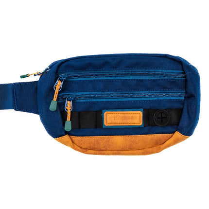 Wilderdog Utility Fanny Pack stores Treats, Balls,