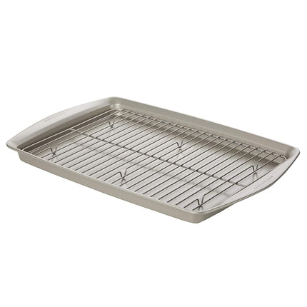 Juego de utensilios de horno antiadherentes Rachael Ray sin agarres, bandejas para hornear galletas antiadherentes y rejilla de enfriamiento - 2 piezas, plateado
