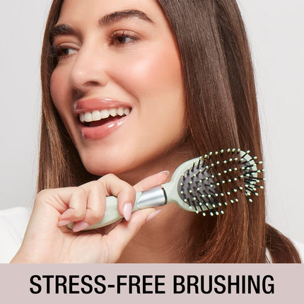 Cepillo para el cabello Conair Velvet Touch con cojín ovalado - Cepillo de viaje - Desenredante - ideal para estilos rizados o lisos - cepillos desenredantes - para mujeres u hombres - Verde salvia