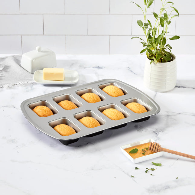 Cuisinart, Molde Clásico Antiadherente para 8 Mini Panecillos de Maíz, AMB-8CB