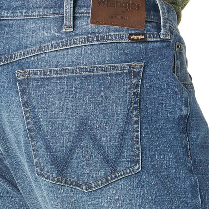 Wrangler Men's Free-to-Stretch Relaxed Fit Jean, Milwaukee, 34W x 30L