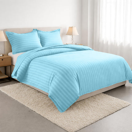 Elegant Comfort Silky-Soft 1500 Thread Count Egyptian Quality Wrinkle-Free 3-Piece Duvet Cover Set, King/Cal-King, Light Blue/Aqua