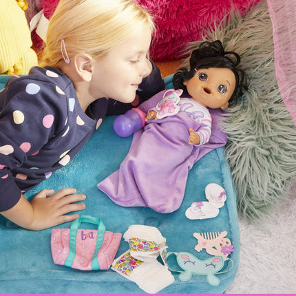 Muñeca Baby Alive Bunny Sleepover, muñecas de 12 pulgadas con temática de hora de dormir, saco de dormir y accesorios de muñeca con temática de conejo, juguetes para niñas y niños de 3 años en adelante, cabello castaño (exclusivo de Amazon)