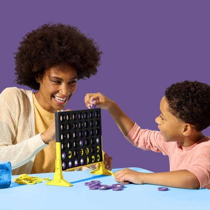 Jeu Puissance 4 Batman | Jeu de société sur le thème de Batman | À partir de 6 ans | Pour 2 joueurs | Jeux de stratégie pour enfants et familles (Exclusivité Amazon)