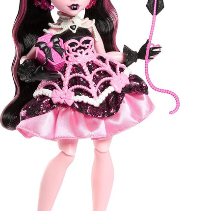 Monster High Scary Sweet Birthday Doll, Draculaura