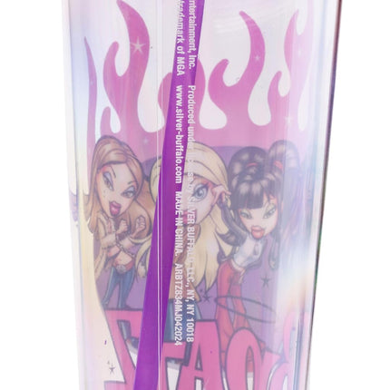 Gobelet en plastique froid Silver Buffalo Bratz Dolls avec Cloe, Yasmin, Jade et Sasha Flames et lèvres pleines, avec couvercle et paille, 710 ml
