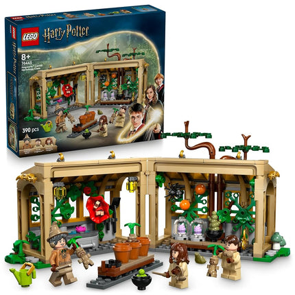 LEGO® Harry Potter™ Hogwarts™ Castle: Herbology Cl