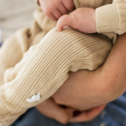 Burt's Bees Baby - Pelele de bebé para niños, enterizo 100% algodón orgánico, conjunto de ropa para recién nacidos y niños pequeños, acanalado con diseño de fósiles, de 6 a 9 meses