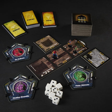 Hasbro Gaming Avalon Hill Betrayal at The House on The Hill Second Edition Cooperative Board Game, Ages 12 and Up, 3-6 Players, 50 Chilling Scenarios