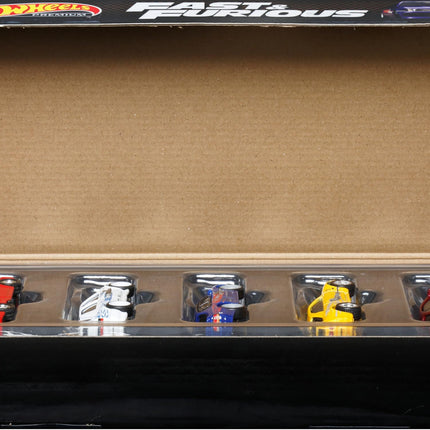 Voitures Hot Wheels, Coffret Premium Fast & Furious, 5 voitures Hot Wheels moulées sous pression à l'échelle 1:64 du premier film Fast, dans une boîte en édition limitée pour les collectionneurs, HKF08