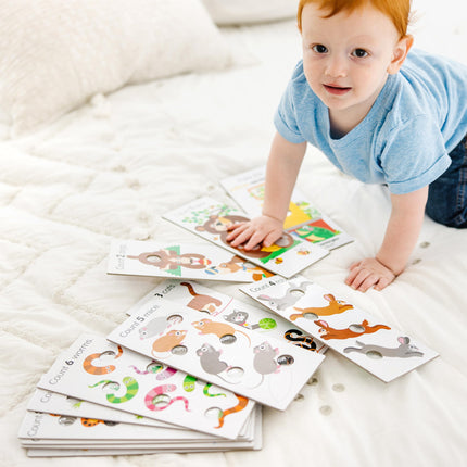 Melissa & Doug Poke-A-Dot Tarjetas de aprendizaje de números gigantes