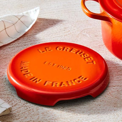 Trépied en fonte émaillée Signature Le Creuset, 22 cm, Cerise