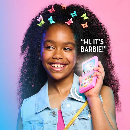 Coffret Téléphone Barbie Tendances Sons et Lumières, 4 Pièces, Téléphone Jouet Interactif, Portefeuille Jouet, Déguisement et Jeu d'Imitation, Jouet pour Enfants à Partir de 3 Ans par Just Play