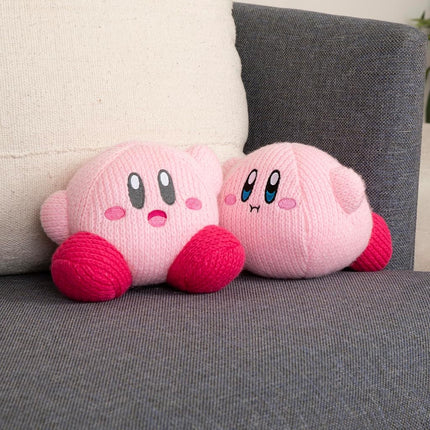 TOMY Nuiguru Knit Kirby Plush - Hovering Kirby Plushie - Knit Plushies - Collectible Stuffed Animals - Soft Cute Plushies and Kids Valentine's Day Gifts - 6 Inch