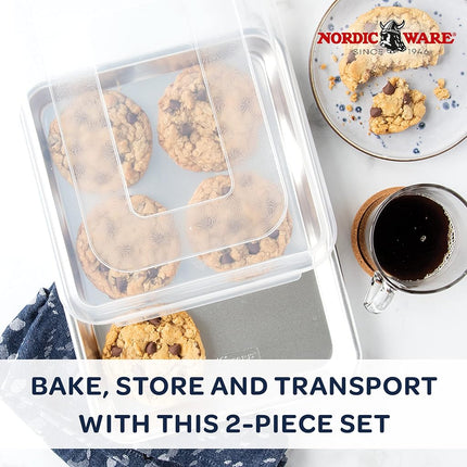 Nordic Ware Naturals Baker's Quarter Sheet with Lid, Aluminium Baking Tray, Premium Bakeware To Bake and Reheat Small Meals, Made in the USA, Silver
