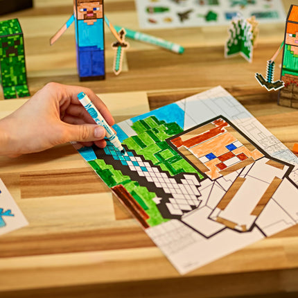 CRAYOLA Minecraft, POPs 3D Kids Art Set, Coloring Book Alternative, Gift for Boys & Girls, Ages 6+