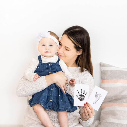 Pearhead 4-Pack Clean-Touch Ink Pad Kit, Mess-Free Inkless Hand and Footprint, Baby Foot Printing or Cat and Dog Paw Print, Suitable for Babies and Pets