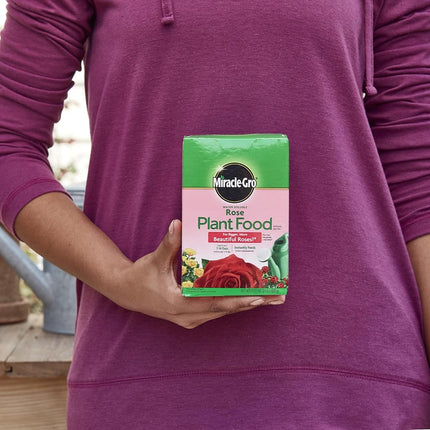 Miracle-Gro Rose Plant Food, 1.5-Pounds (Rose Fertilizer)