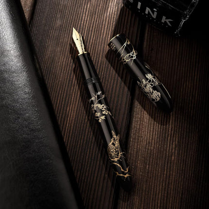 HONG DIAN N23 Black Rabbit Fountain Pen, Long Blade Medium Nib Gold Trim, New Year Lucky Rabbit Carving Design, Smooth Writing Pen with Converter and Metal Pen Box Set