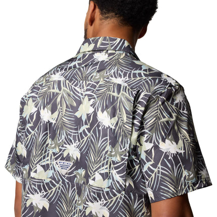 Columbia Men's Super Slack Tide™ Camp Shirt, Cypress Tropicfield, Medium