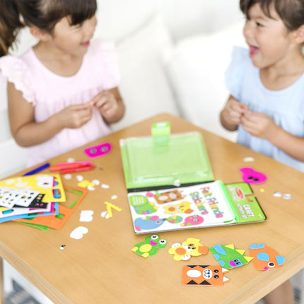Melissa & Doug 9420 On The Go Felt Friends Craft Activity Set with 188 Felt Stickers