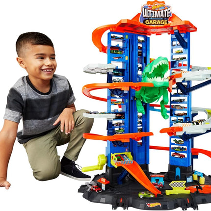 Hot Wheels Ultimate Garage Playset & 2 Cars​​​​