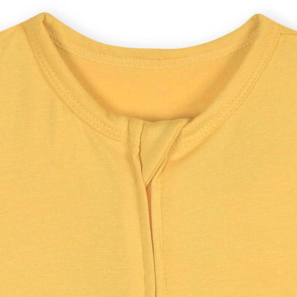 Gerber Pelele unisex de manga corta supersuave con viscosa hecha de eucalipto, Honey, 12 meses