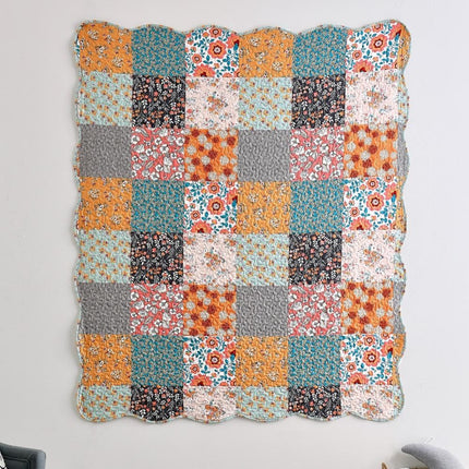 Greenland Home Barefoot Bungalow Carlie Modern Floral Quilt, Tapestry & Throw Blanket, 50 x 60 inches, Calico Patches