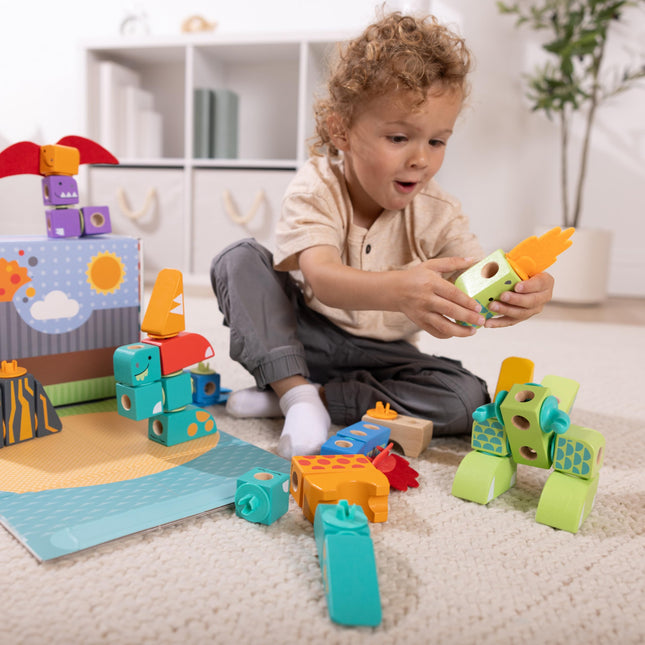 Blockables� Dinosaur Play Set