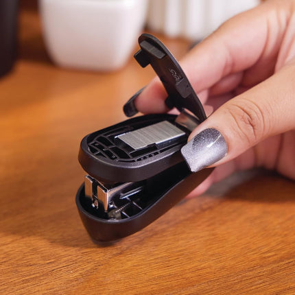 Swingline Tot Stapler with Built-in Staple Remover, Pre-Packed with 1000 Swingline Standard Staples, Black (S7079171)